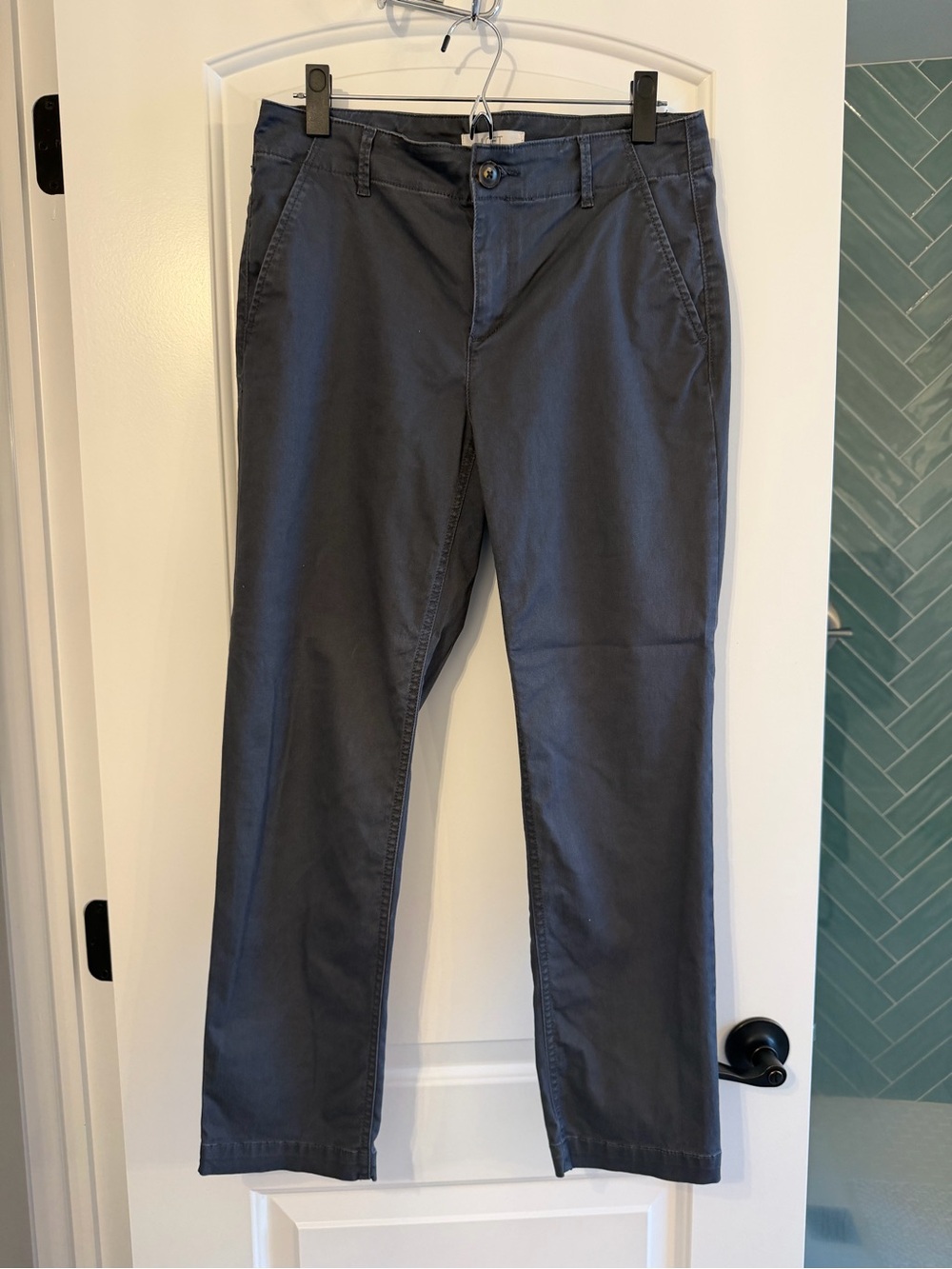 Loft gray slim pant - size 2